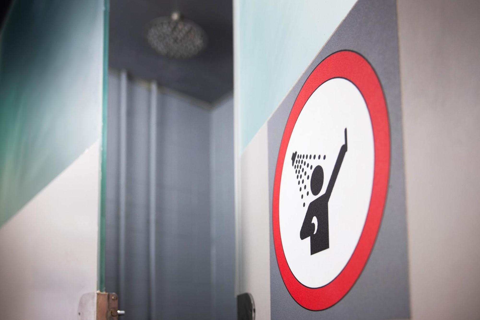 Hostal Urbany Bcn Go! *
